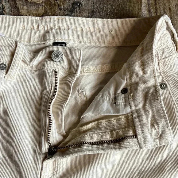 American Eagle  | Corduroy Pants - Picture 3 of 6